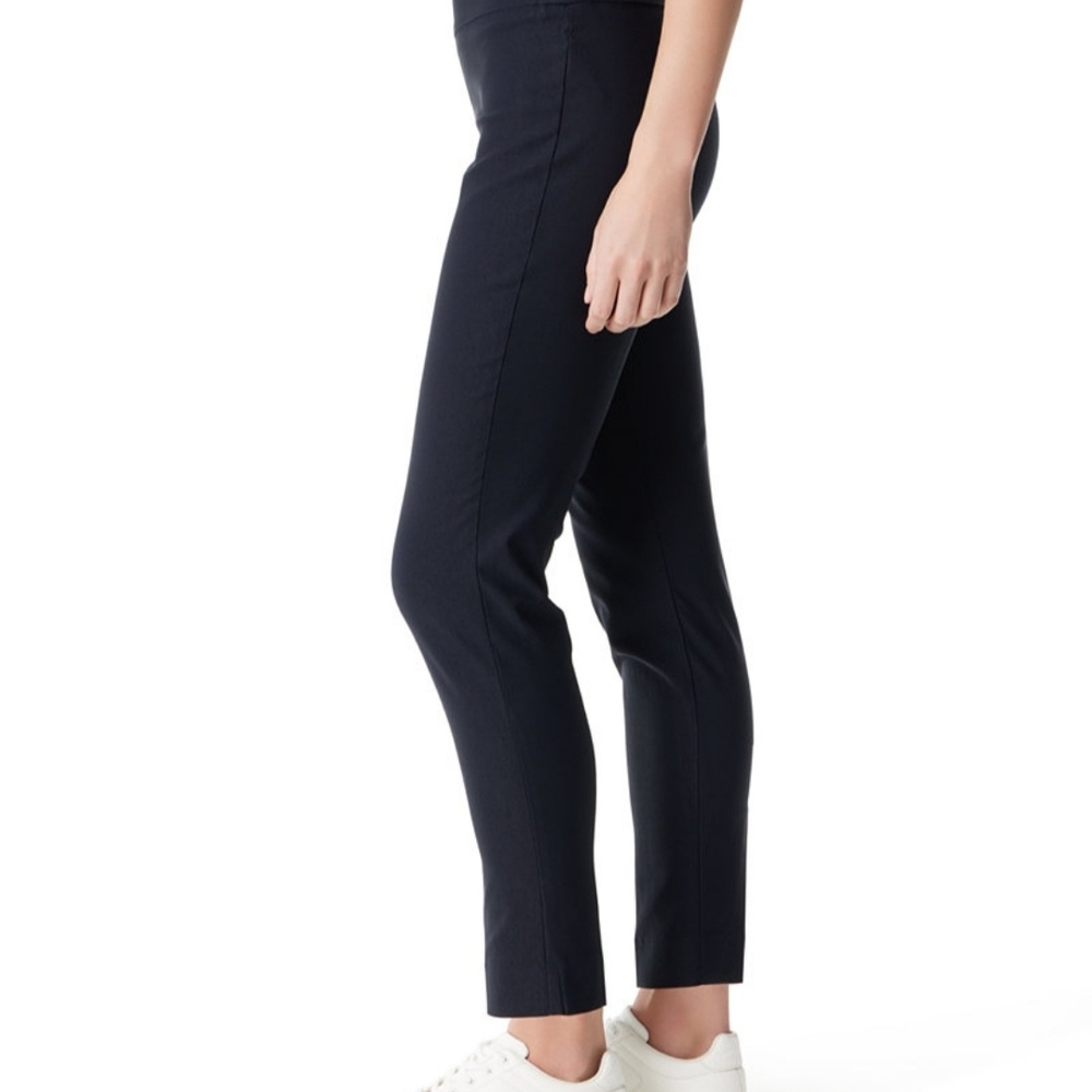Gloria Vanderbilt Black Straight Leg Pants